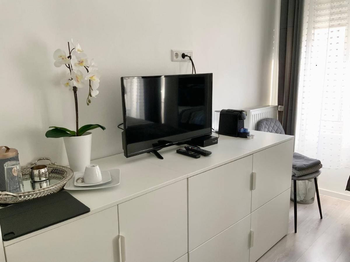 Executive Double Room With En-Suite In Guest House City Centre R4 Люксембург Екстериор снимка